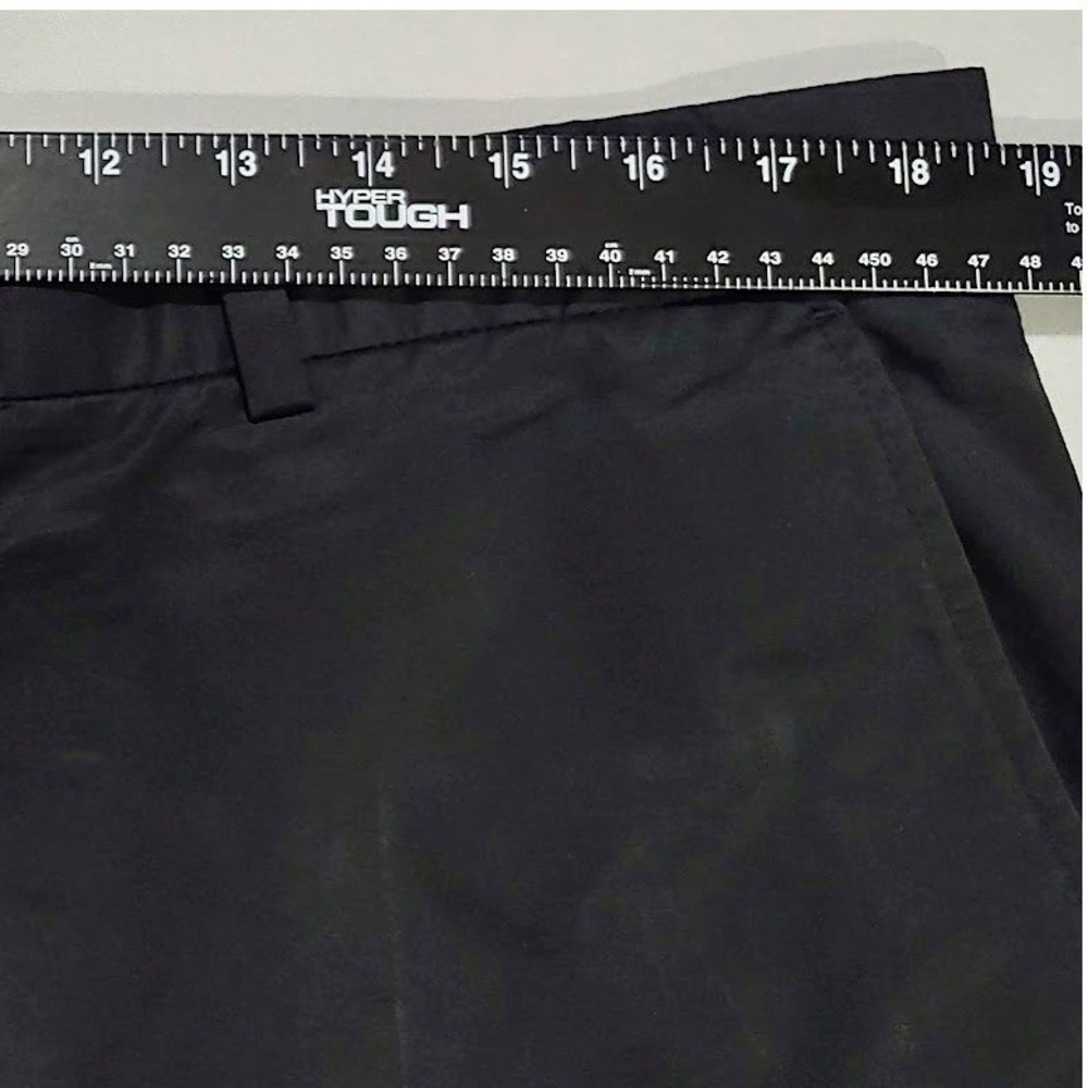 Ralph Lauren Polo Golf Men's Black Cargo Shorts Size 38 Performance Casual Style - Picture 7 of 11